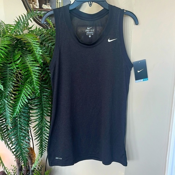 Brand New Nike Dri-Fit Black Tank Top Crew Neck Sporty Workout Athletic Gym - Picture 13 of 13